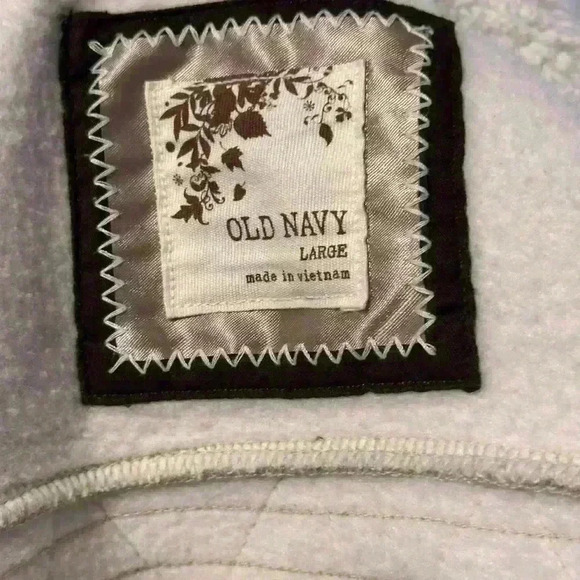 EUC Old navy Fleece Lined Coat With Zip And Toggle Closure. 
Thick and cozy - Picture 8 of 8